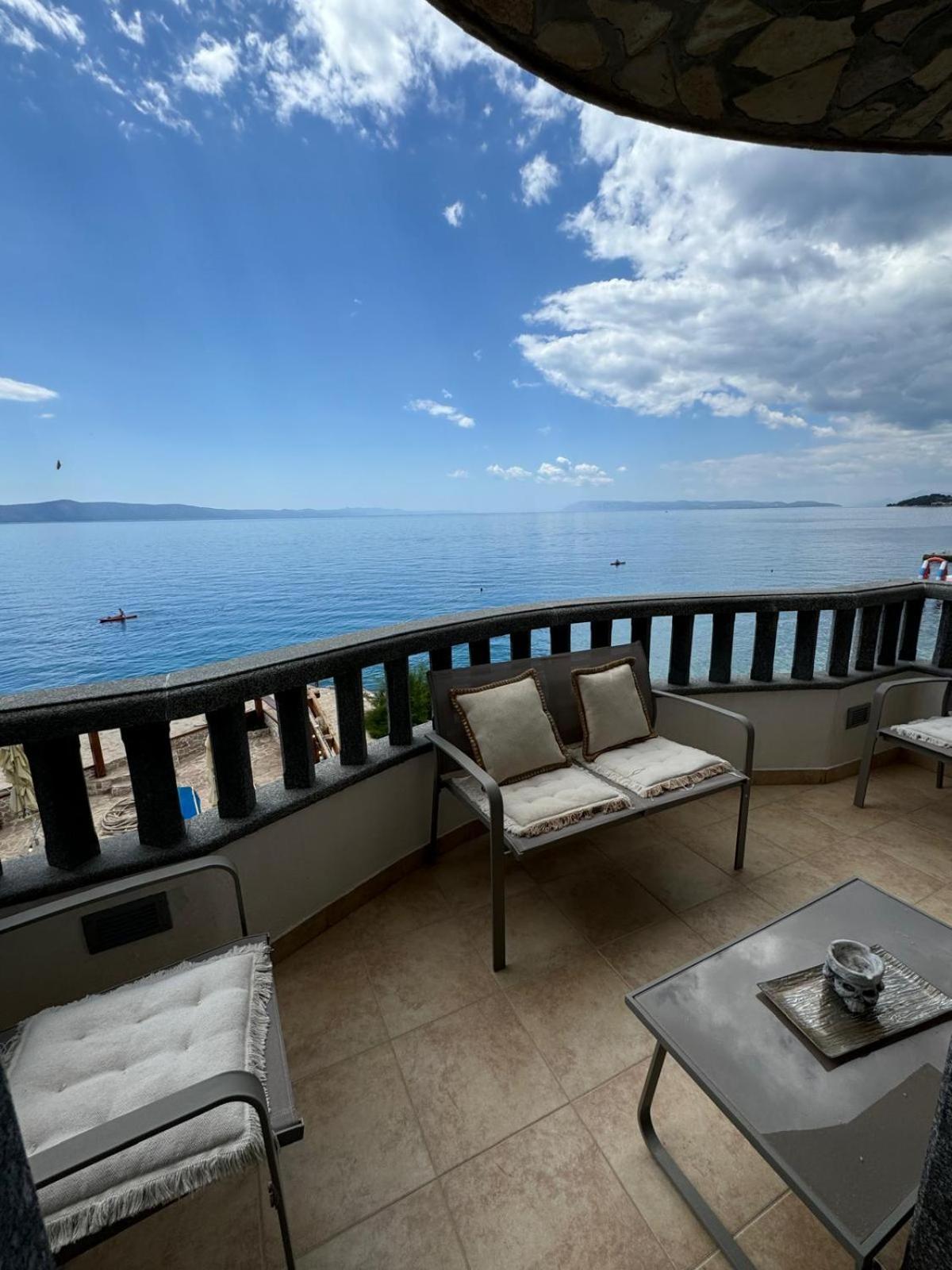 Villa Nevia 1 Drasnice Exteriör bild